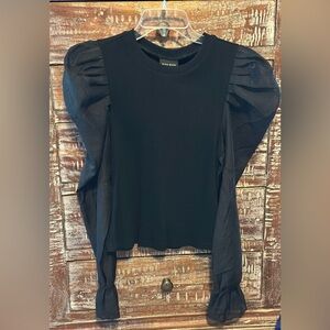 Miou Muse black puff sleeve top. Sz Medium. New with tag.
